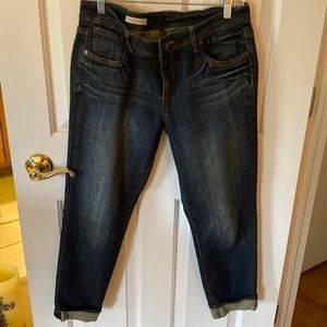 Kut From the Kloth Catherine slim boyfriend capri jeans.